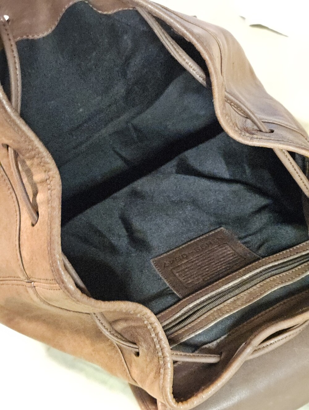 Large Leather Drawstring Coach Backpack - Picture 8 of 11
